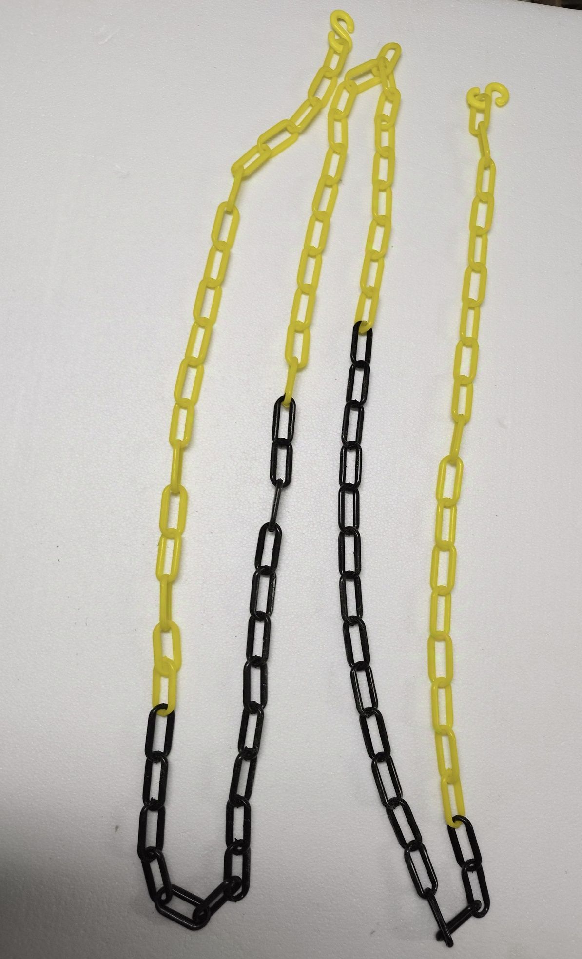 Łańcuch plastikowy 3m. Zabezpieczający.