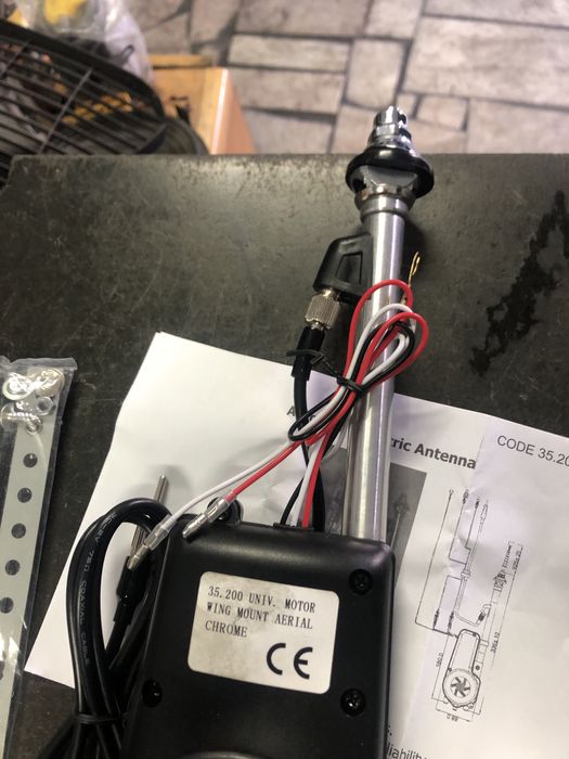 Antena electrica nova para Mercedes W201/ W123/ W124/ W202