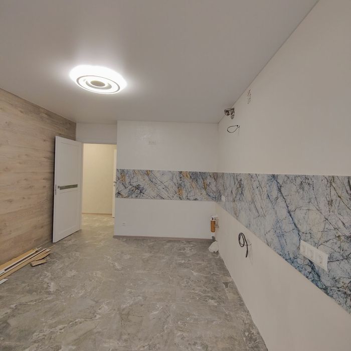 Продам 1 км.квартиру