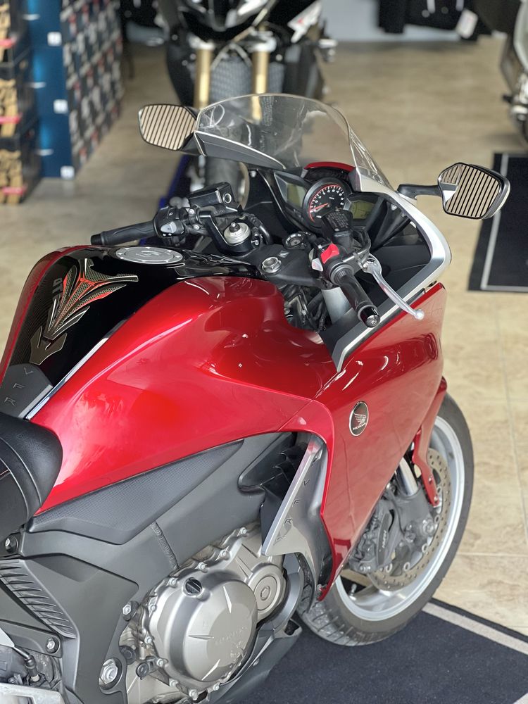 Honda VFR 1200 Ano 2010