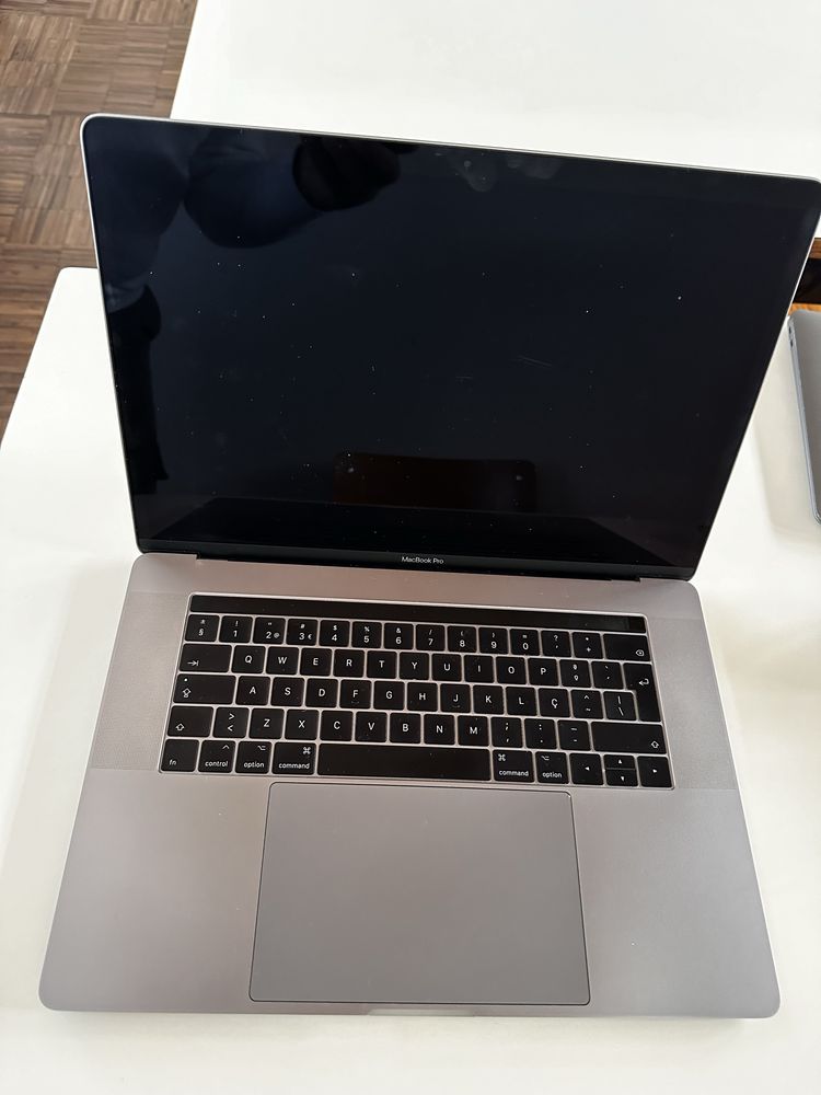 MacBook Pro 15’’ de 2017 - i7 3,1d GHz