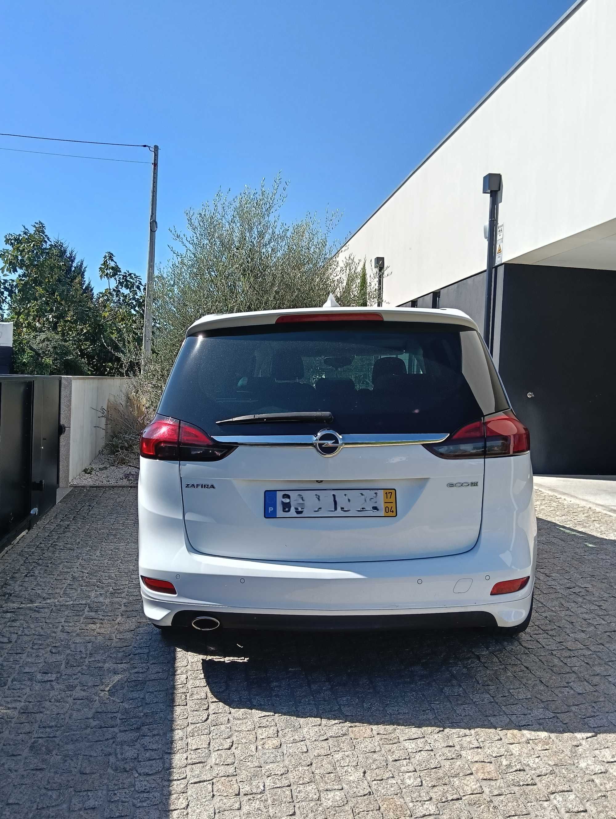 Opel Zafira 2.0 CDTi OPC Line – 7 Lugares com Luxo e Desempenho!