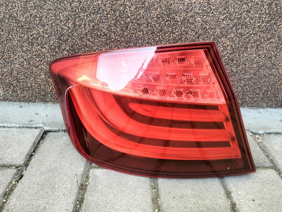 lampa lampy tylna tylne lewa bmw 5 f10