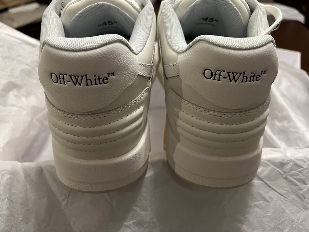 Off-White Out Of Office White 'For Walking' (12us/45it/30cm)