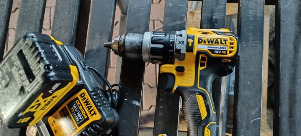 Wkrętarka DeWalt dcd 796p2 2024