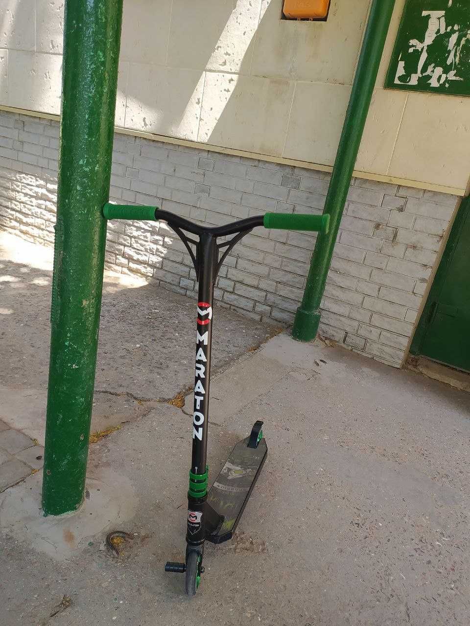 Самокат Maraton Scorpion