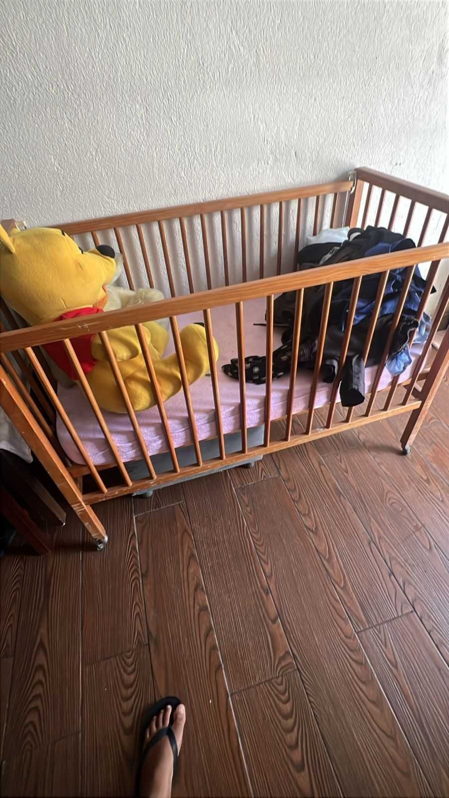 Cama de grades para criança
