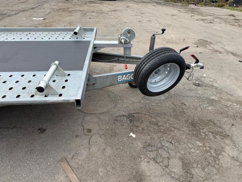 Оренда лавети / причепу для перевезення авто