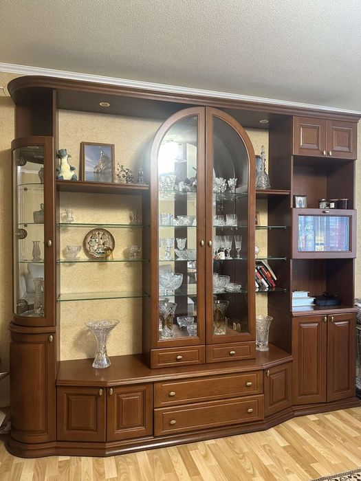 Мебель. Стенка..