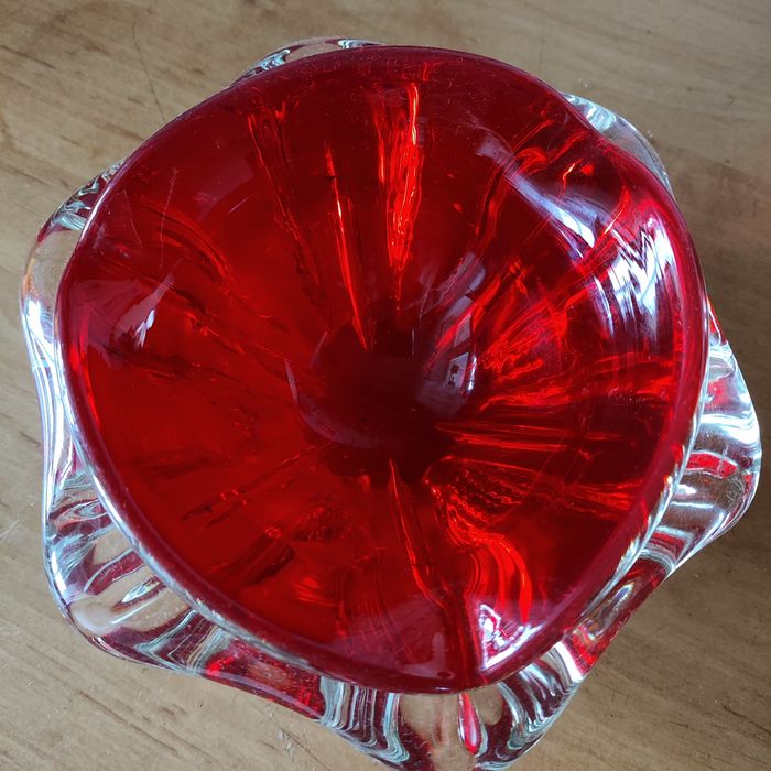 Пепельница, цветное стекло.