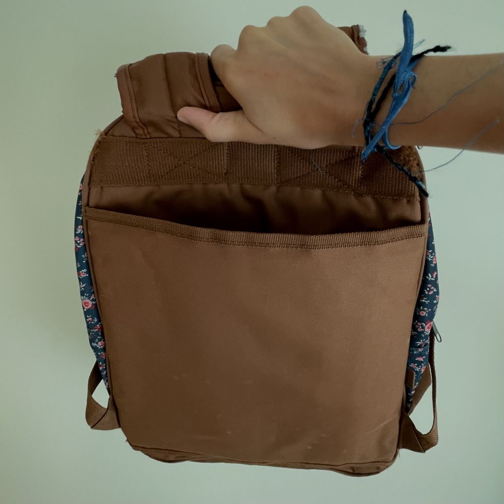 mochila escola flores com adaptação para rodinhas