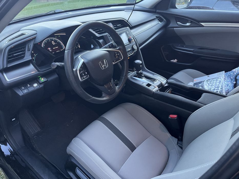Honda Civic X 2019r. 2.0 z LPG