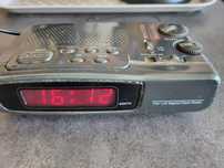 Radiobudzik Universum