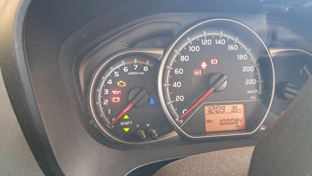 Yaris 1.0 vvti confort style
