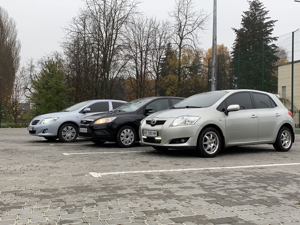 Аренда автомобилей. Авто на прокат. Оренда машини під таксі.