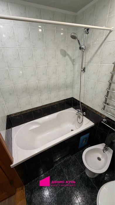 Продам 2к квартиру на ж/м Фрунзенський, лівий берег, Донецьке шосе