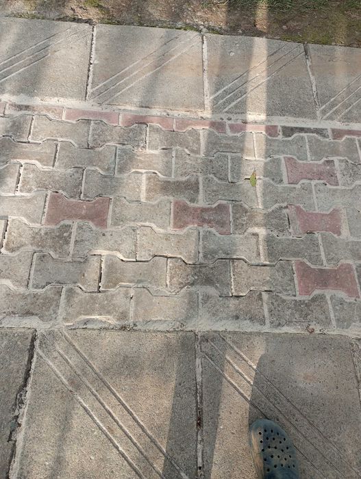 Тротуарні плити та бруківка бу.