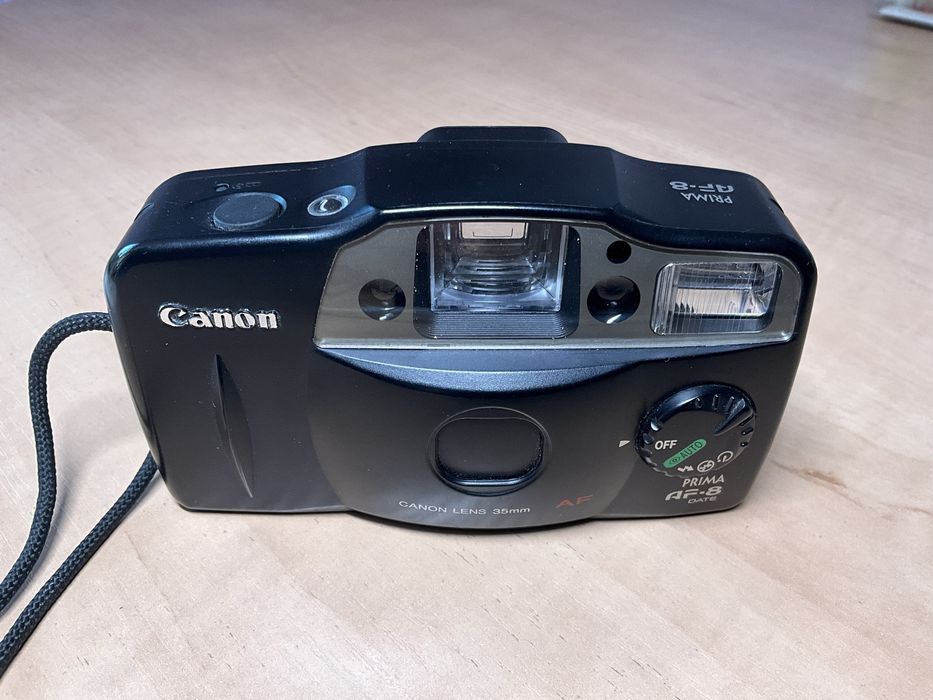 Плёночный фотоаппарат Canon Prima AF-8.