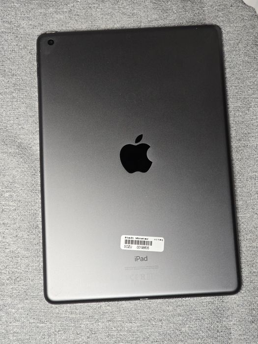 Ipad 8 128gb акумулятор 94%