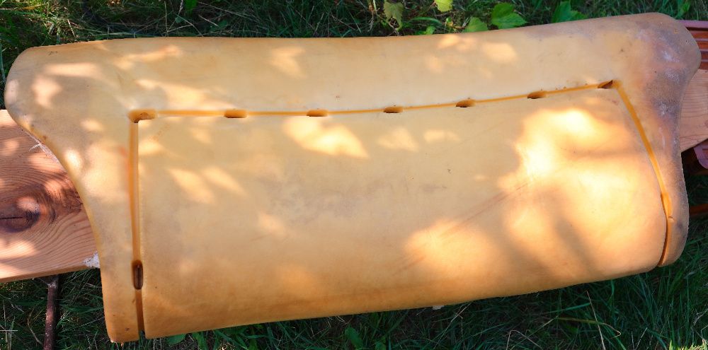 Fiat 125p kombi, oparcie tylniej kanapy {rozkładane).