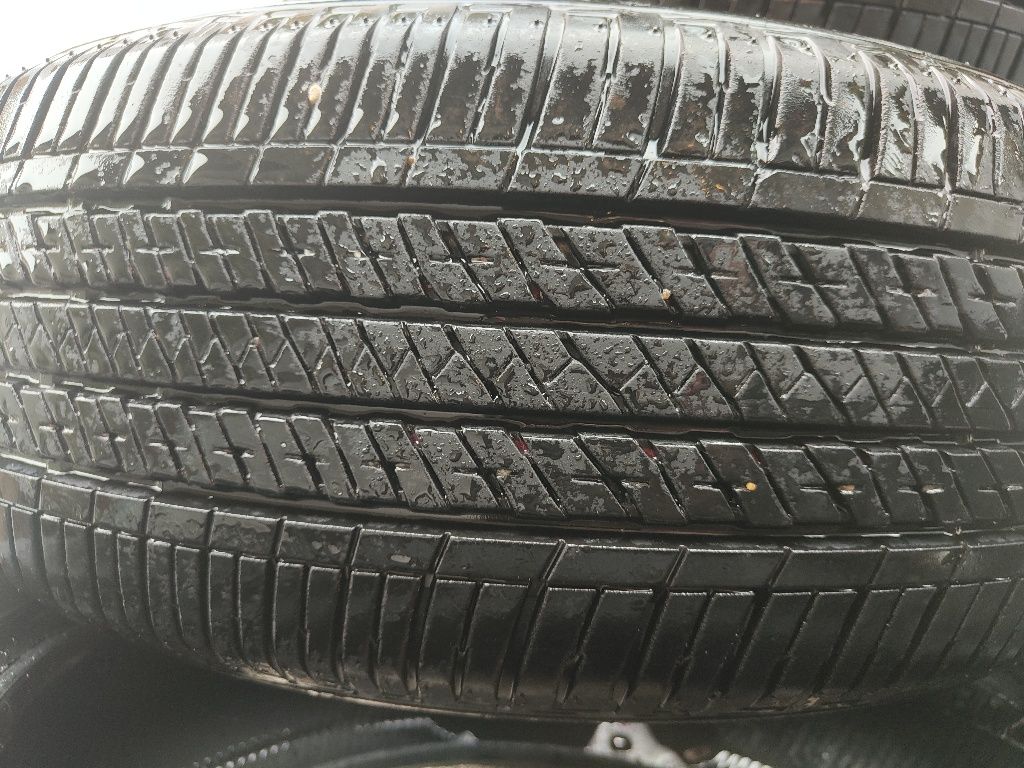 Opony Ecopia Bridgestone zimowe R18 4 szt.