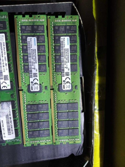 Оперативна память 32gb DDR4 REG ECC 2400mhz Samsung
