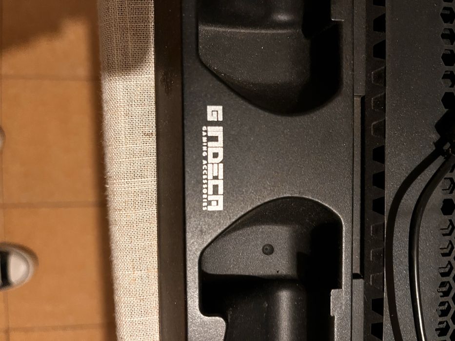 Estacao de refrigeracao/carregamento ps4