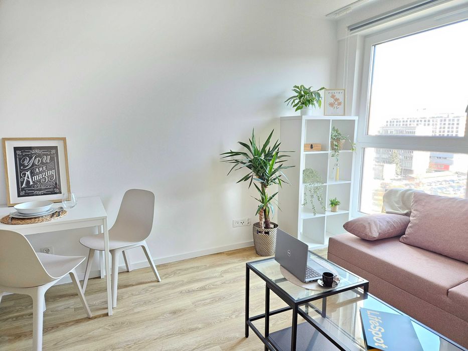 Nowa, umeblowana kawalerka w centrum Katowic 1200 ZŁ VAUCHER NA START!