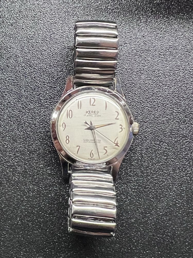 Relogio KERED, 17 jewels, funciona, sinais de uso, 60’s Vintage