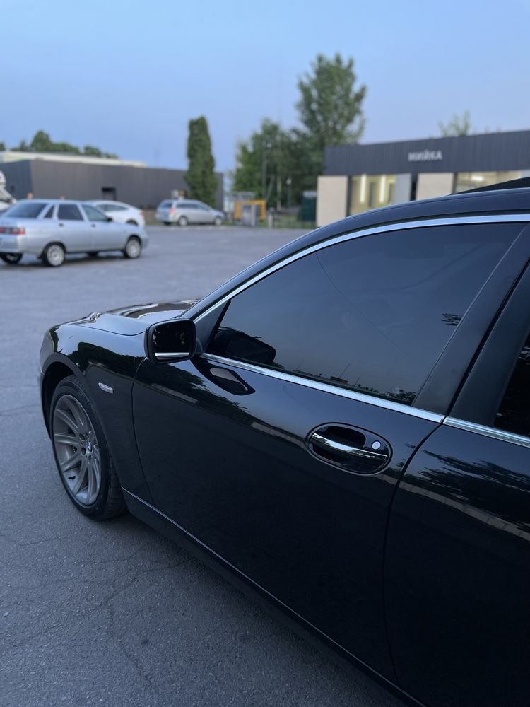 БМВ Е65 2007р. 730d М57