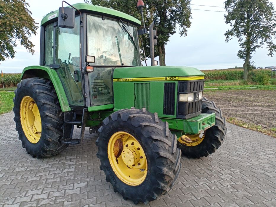 John Deere 6100 (6210,6200)