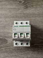 Rozłącznik izolacyjny 3P 100 A iSW-100-3 ACTl9 Schneider