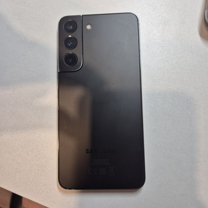 Samsung S22 8/128GB