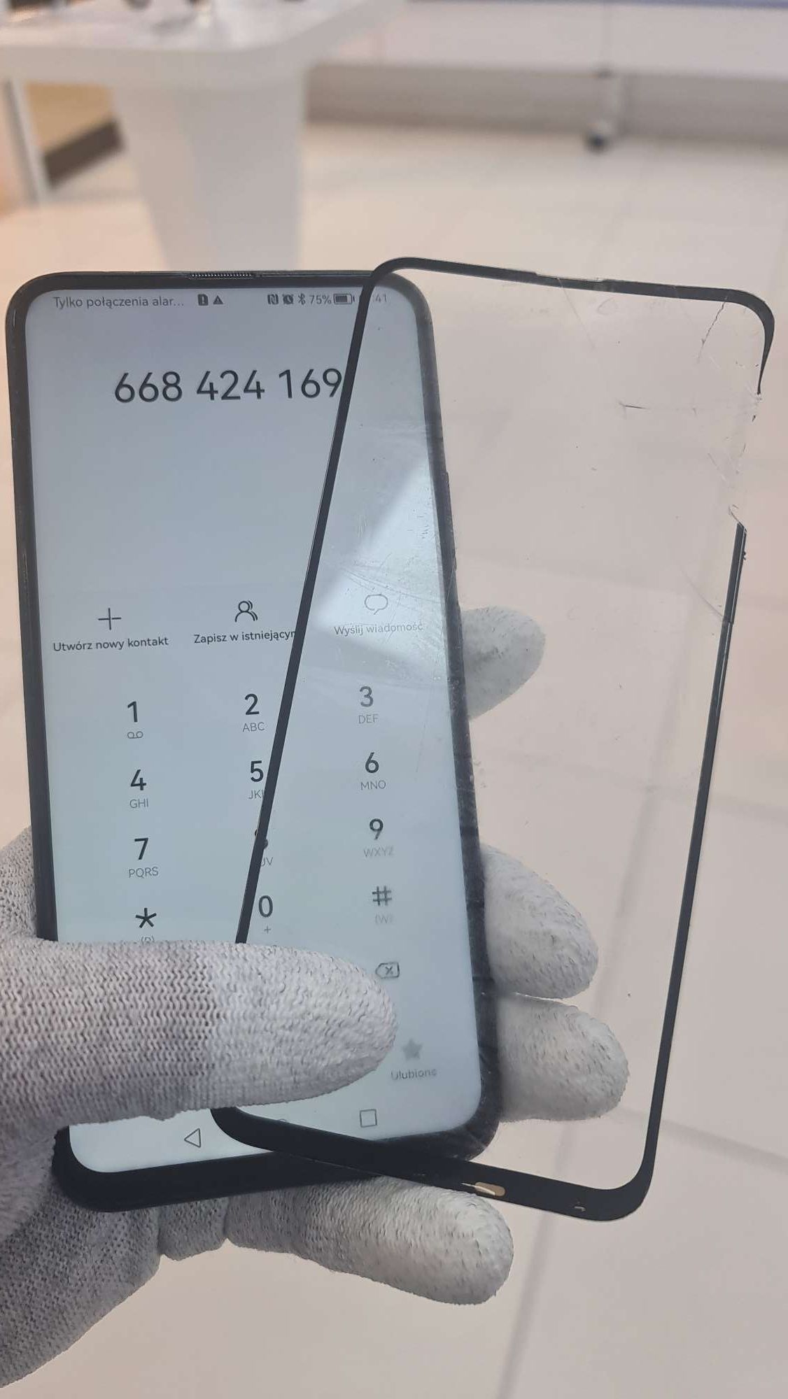 Naprawa telefonów / TELE MAGIC SERWIS ZAMOŚĆ / Naprawa od ręki !!!
