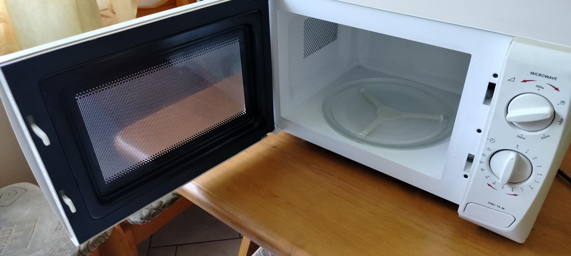 Mikrofalówkę używaną tanio sprzedam