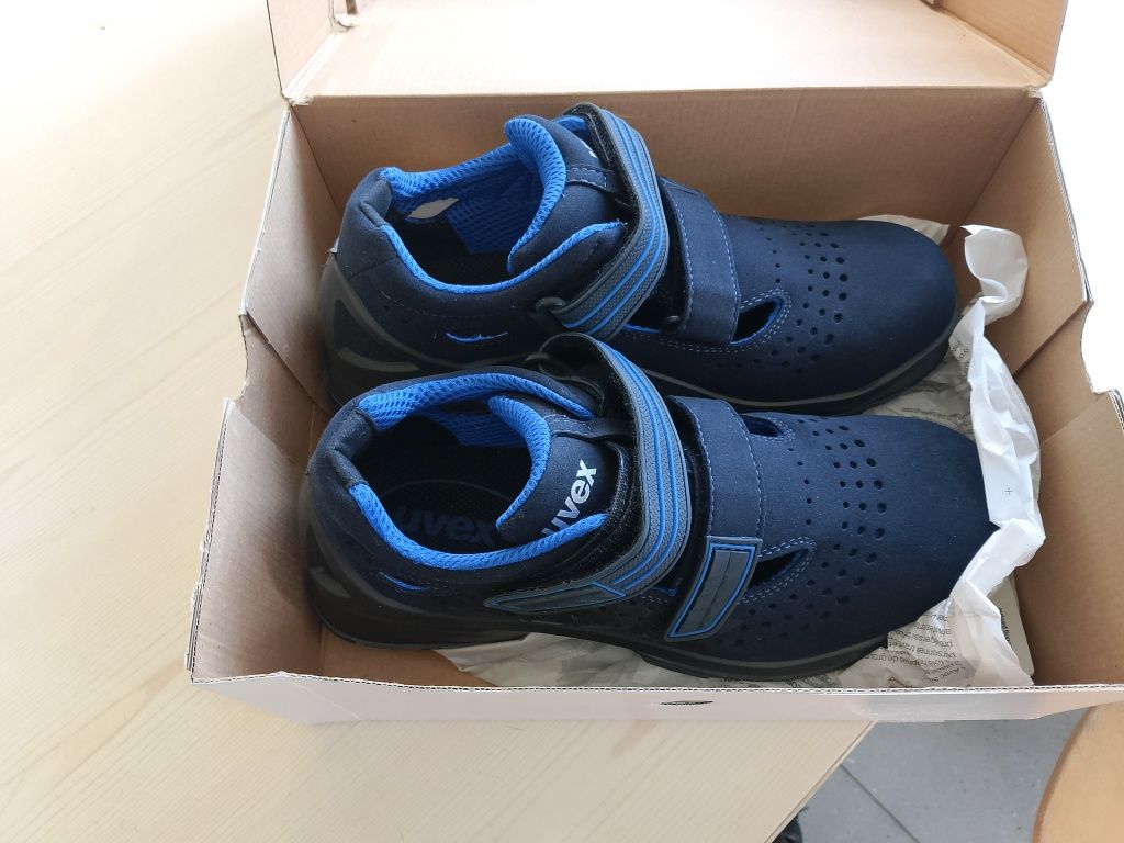 Buty robocze uvex 43 42
