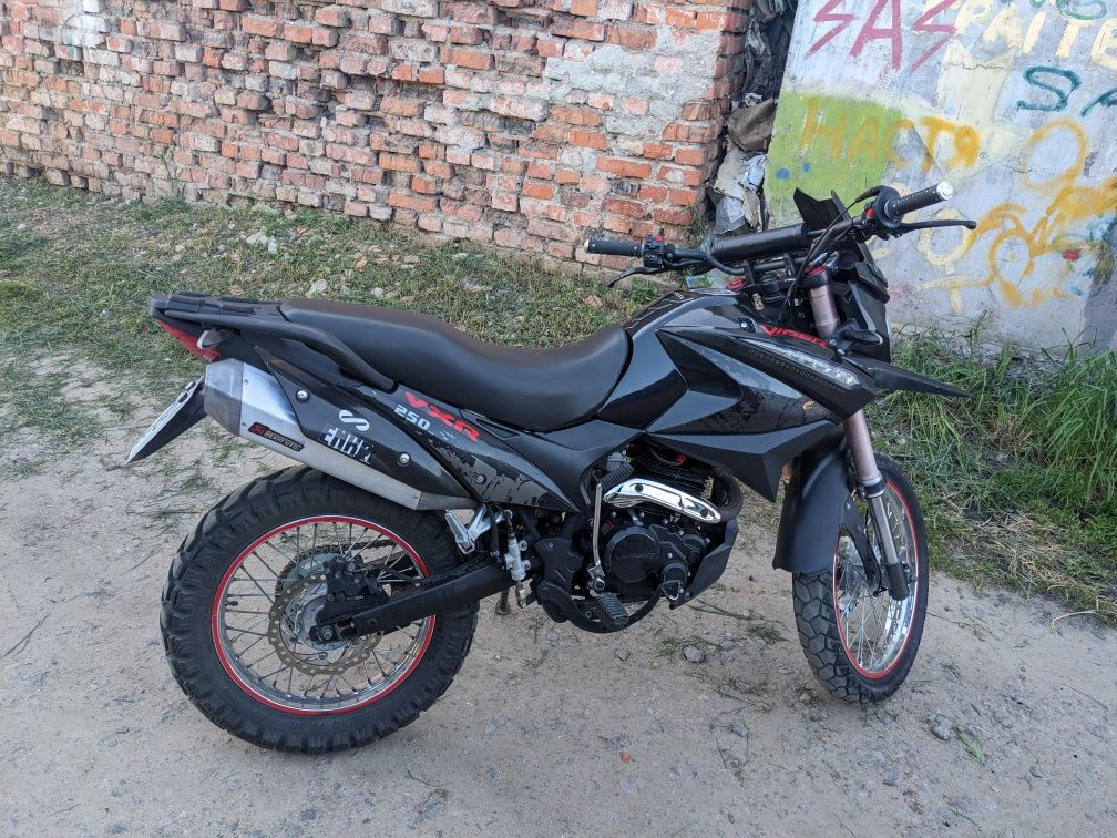 Viper 250 Єндуро