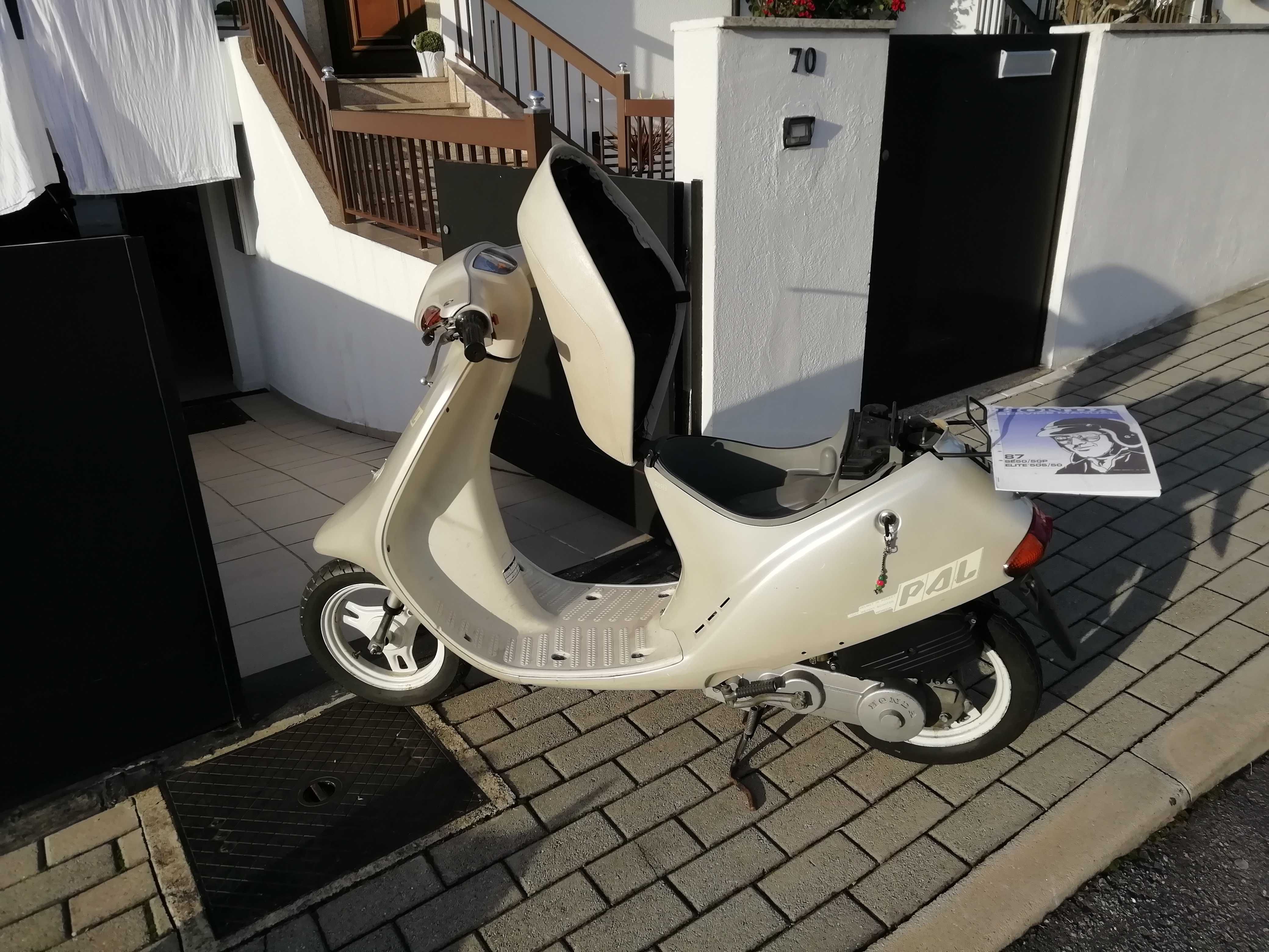 Scooter HONDA PAL 50cc.