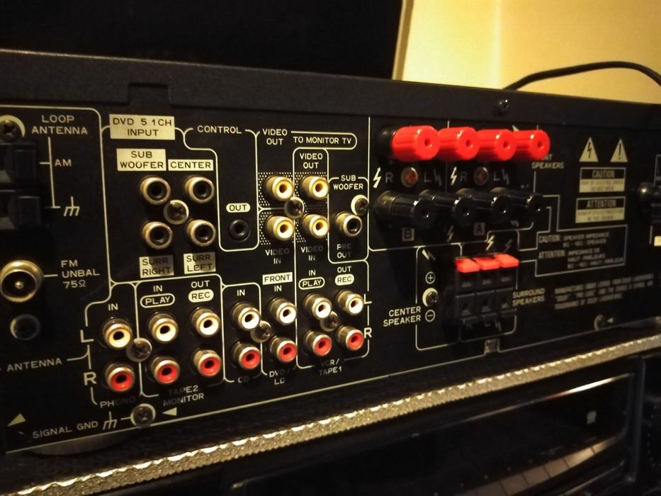 Amplificador Pioneer 7.1 com rádio RDS