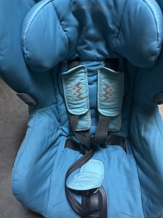 Cadeira Auto Bebeconfort Axiss - giratória