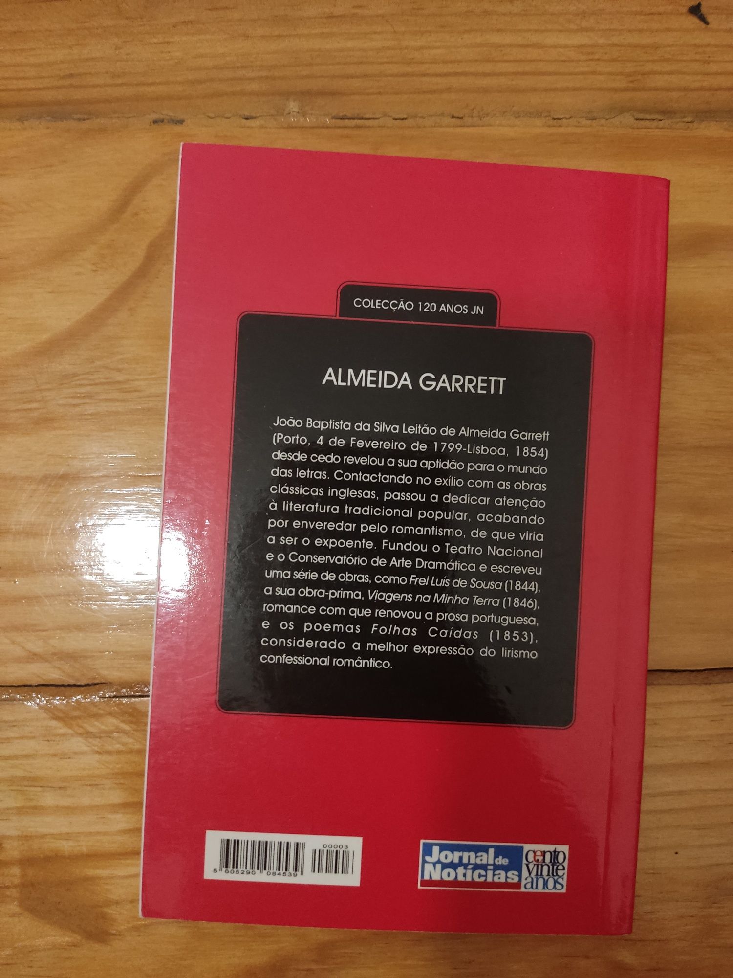 Livro "O Arco de Sant'Ana", de Almeida Garrett