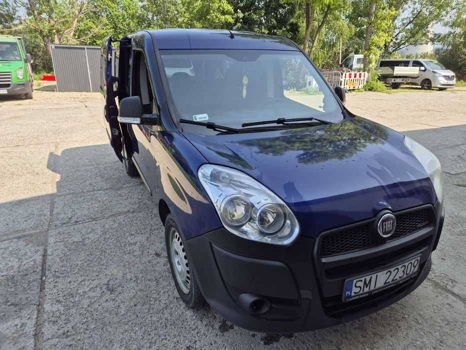 Fiat doblo 5 osobowy bardzo zadbany I rej 2010