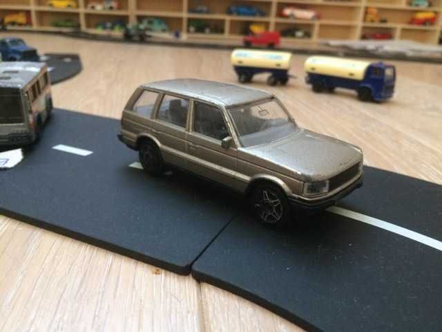 RANGE ROVER szary 1:43