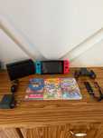 Konsola Nintendo Switch V2 + 3 Gry (Mario CTR) + Akcesoria - Zestaw