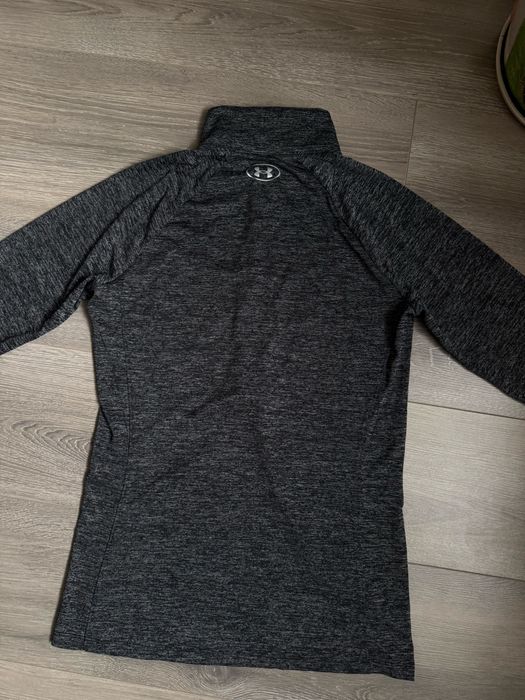 Under Armour лонгслів