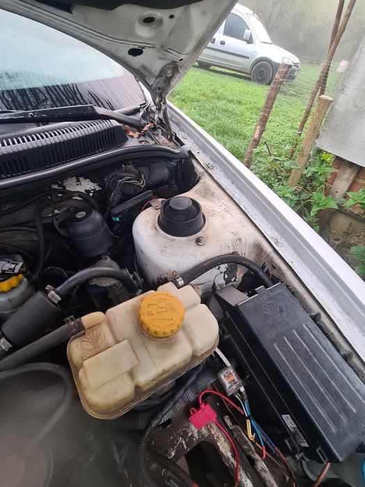 Део Нубіра.      ..