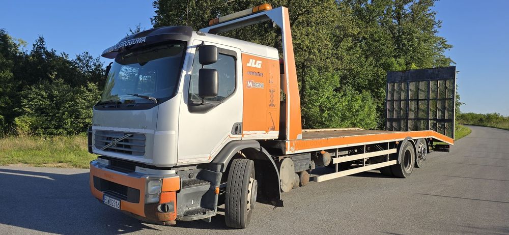 Volvo FE  Volvo FE 320 Pomoc drogowa, Autolaweta, Najazd