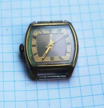 Годинник жіночий Луч АУ 10