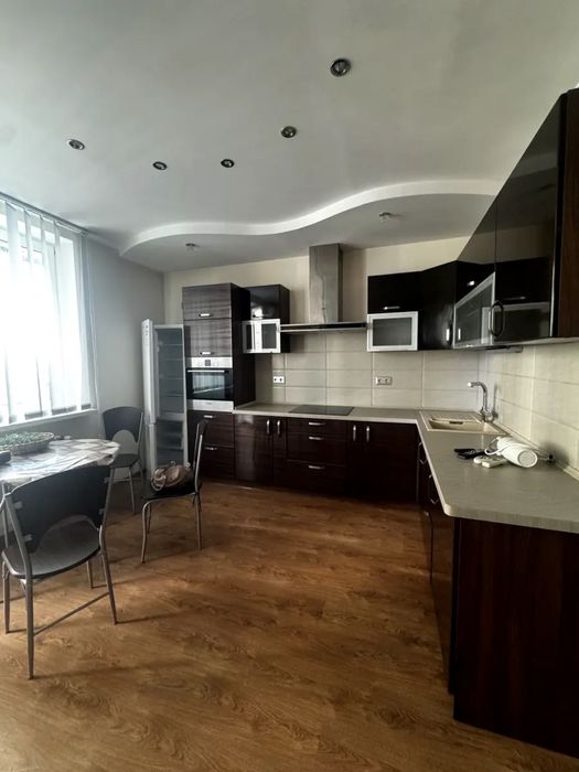 Оренда двохкімнатної квартири в ЖК Парковий