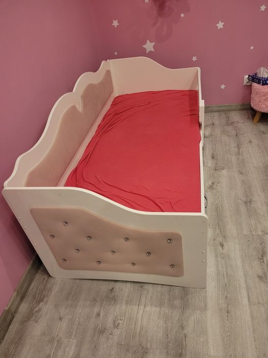 Łóżko dziecięce 180x80 tapicerowane z materacem
